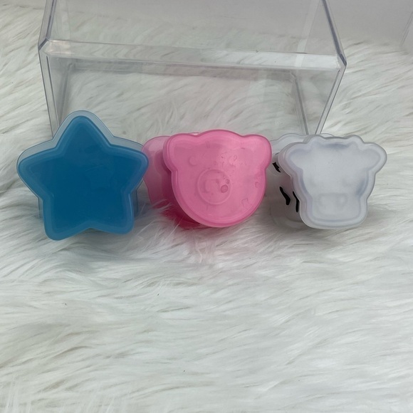 Williams Sonoma Pig Star Cow Ice Cream Sandwich Maker Molds Multi-Color - Picture 2 of 13